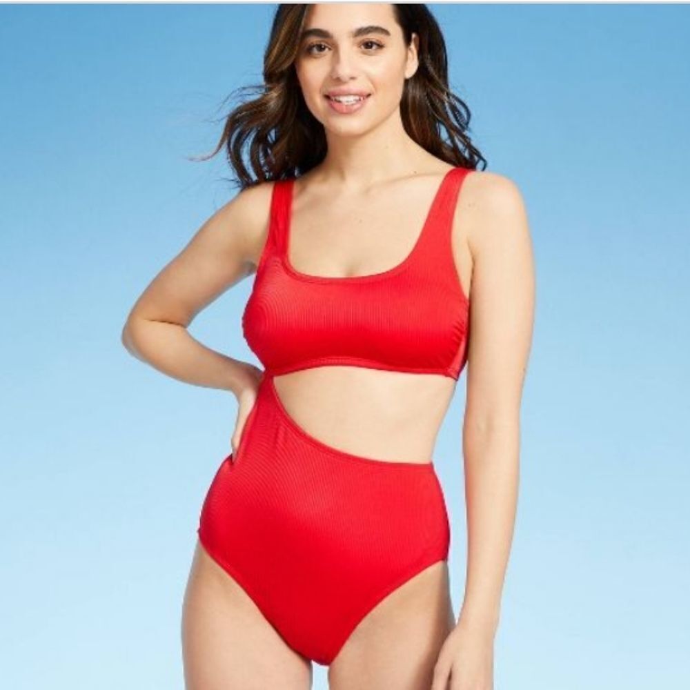 Women's Textured Ribbed Side Cut Out Medium Coverage One Piece Swimsuit …
